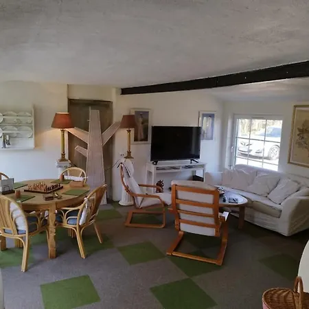 Hyggeligt Anneks Pa Landet Inklusiv Morgenmad Og Adgang Til 6 Svommerhaller I Oplandet Bed & Breakfast Norre Nebel
