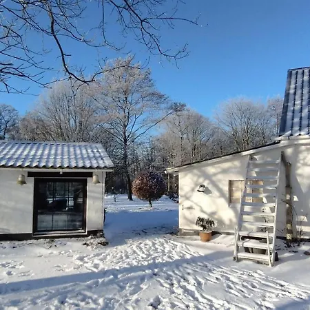 Bed & Breakfast Hyggeligt Anneks Pa Landet Inklusiv Morgenmad Og Adgang Til 6 Svommerhaller I Oplandet *